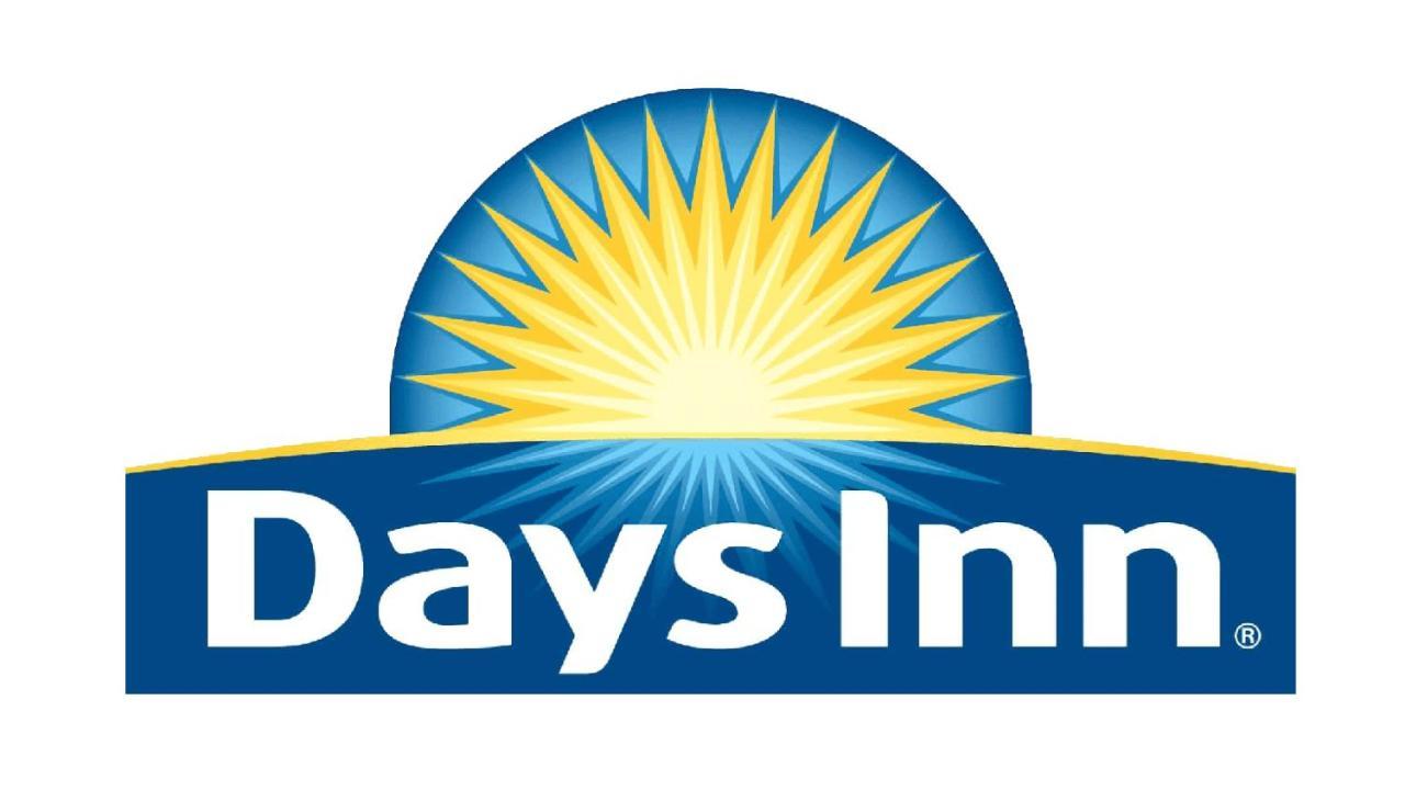 Days Inn By Wyndham Brooklyn Eastern Parkway New York Exterior foto